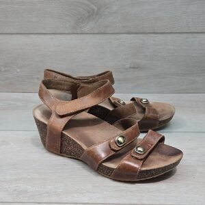 Dansko Brown Women’s Hook&loop Wedge Sandals Leather Shoes Sz 36/5.5-6